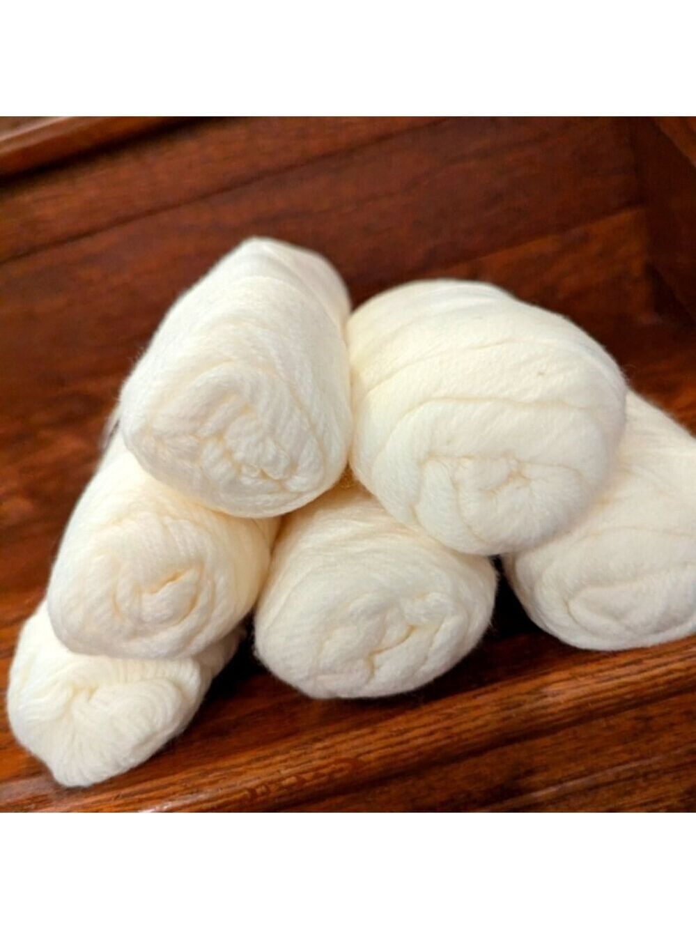 Vintage white Baby Yarn 100% Nylon 3 ply - 5 skiens +, approximately 275g weight